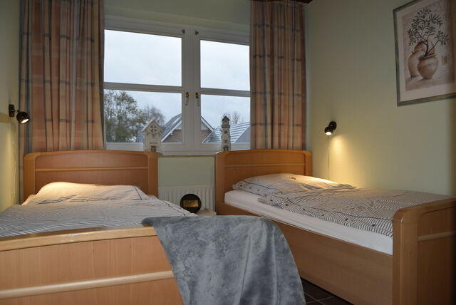 Ferienwohnung in Sch&ouml;nberger Strand - Stoltenberg, Mona & S&ouml;nke: Ferienapp. "Der Wikinger" - Bild 2