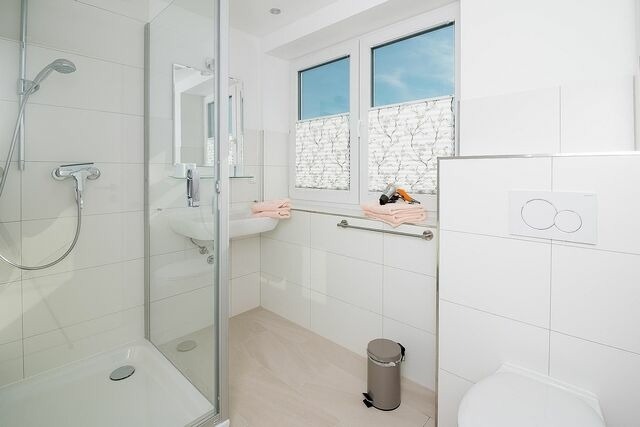 Ferienwohnung in Gr&ouml;mitz - D3 - Haus D&uuml;nenpark K&ouml;nigsberger Allee 12 - FERIENDOMIZIL HOLLICH - Bild 11