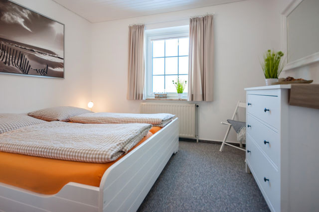 Ferienwohnung in Fehmarn - Knusthof Lafrenz - Apfelhofblick - Bild 4