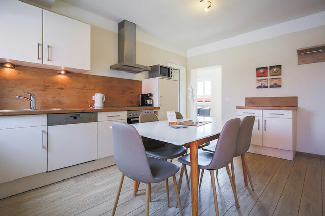 Ferienwohnung in Fehmarn - Ferienhof B&uuml;dlfarm - Treckerschuppen - Bild 5
