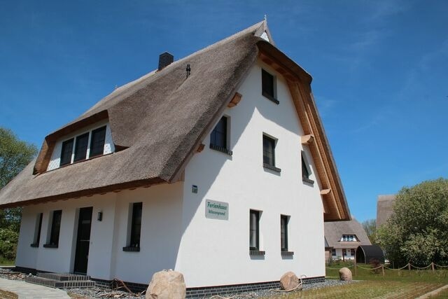 Ferienwohnung in Dranske - Ferienhaus Wiesengrund - Bild 4