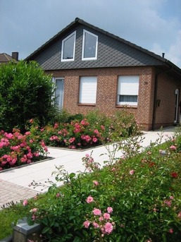 "Haus Stefanie" Bungalow -1-