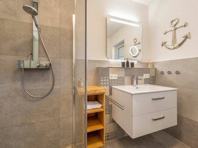 Ferienwohnung in Ostseeheilbad Zingst - Haus Ostseewind - Suite Windb&ouml;e - Ferienanlage Strandwiese - Bild 17