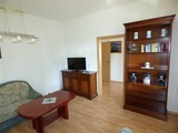 Ferienwohnung in Sellin - Sonnige Ferienwohnung -100qm - im 1. Obergeschoss der Villa Walhall in einem parkähnlichen Garten - Bild 4