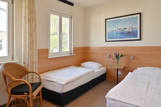 Ferienwohnung in Sellin - Ferienwohnung 13 Villa Celia Sellin strandnah f&uuml;r 6 Personen - Bild 8