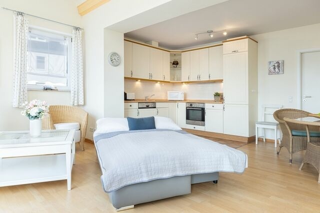 Ferienwohnung in Laboe - Hafen 13 Hafenblick 1 - Bild 11