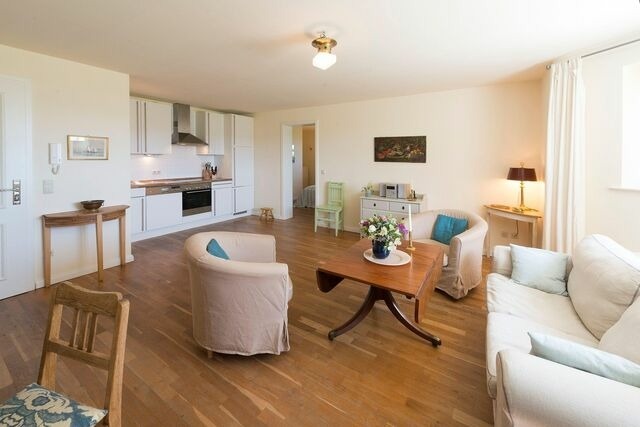 Ferienwohnung in Neuenkirchen (R&uuml;gen) - Ferienwohnung 1 direkt am Wasser im Gut Grubnow R&uuml;gen - Bild 5