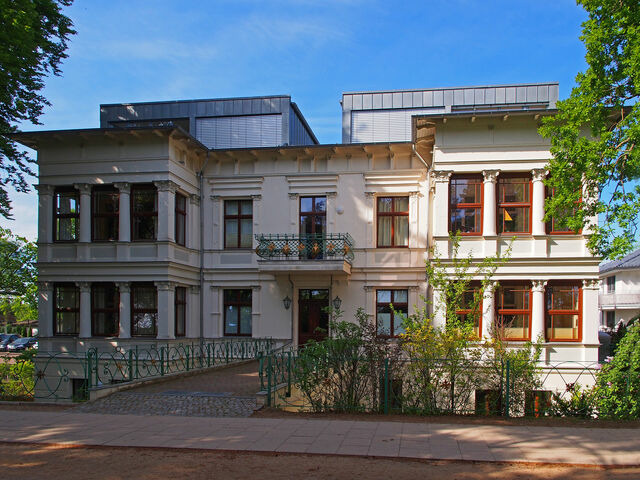 Ferienwohnung in Seebad Heringsdorf - (Brise) Villa Medici Heringsdorf App. 09 - Bild 2