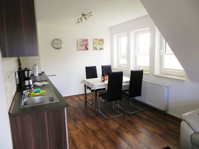 Ferienwohnung in Ostseeheilbad Zingst - Parkblick - Bild 7