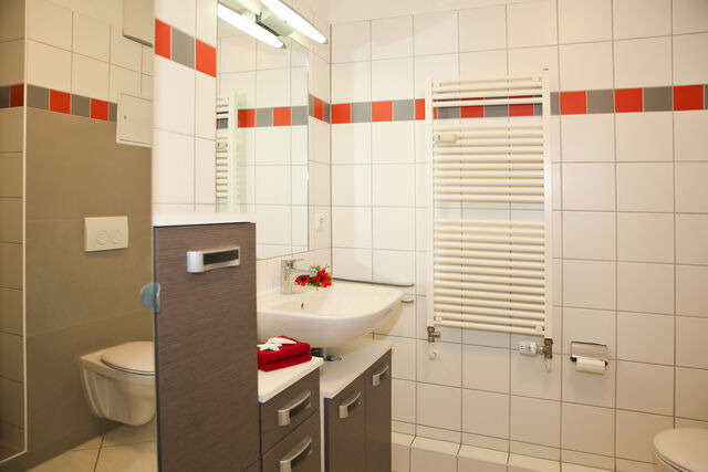 Ferienwohnung in K&uuml;hlungsborn - Parkblick - 01-10 - Bild 8