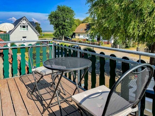 Ferienwohnung in Born a. Dar&szlig; - Haus am kleinen Hafen No 2 - Bild 4