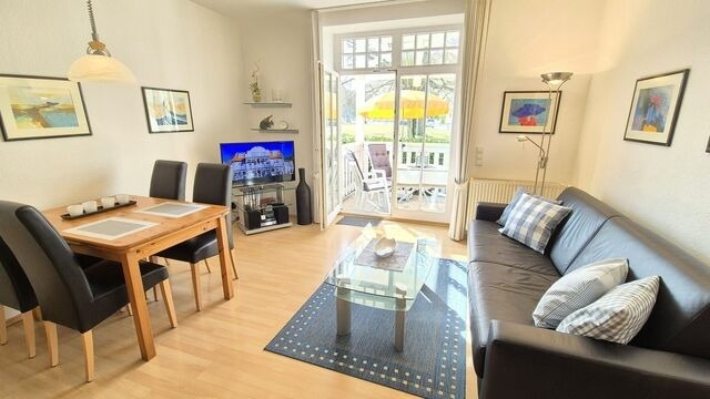 Ferienwohnung in K&uuml;hlungsborn - Palais am Park - 14-12 - Bild 2