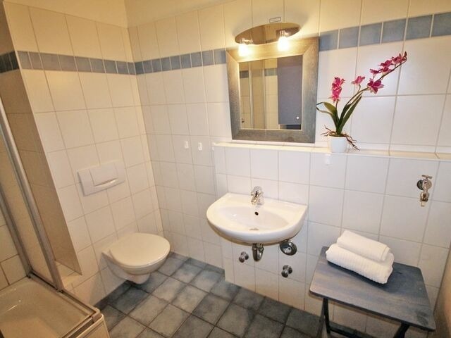 Ferienwohnung in K&uuml;hlungsborn - Villa Gl&uuml;ck Auf - 08-04 - Bild 17