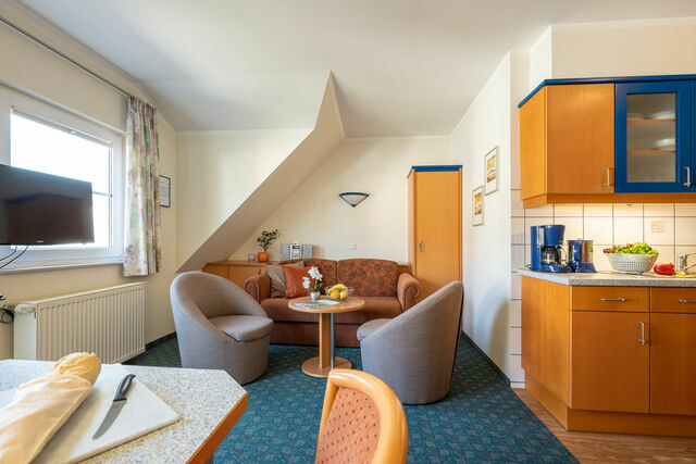 Ferienwohnung in Sellin - Ferienwohnung Margaretha, App. 03 - Bade- & Saunawelt t&auml;glich inklusive - Bild 2