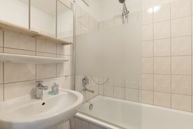Ferienwohnung in Sellin - Ferienwohnung 533 "MeerZeit" - Bade- & Erlebniswelt t&auml;glich inklusive - Bild 16