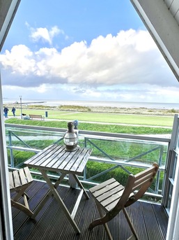 Ostsee in der 1. Reihe
