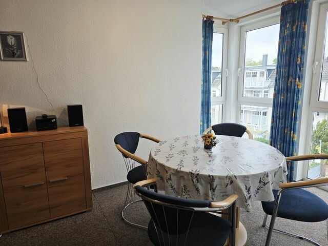 Ferienwohnung in K&uuml;hlungsborn - FeWo Karin - Bild 12